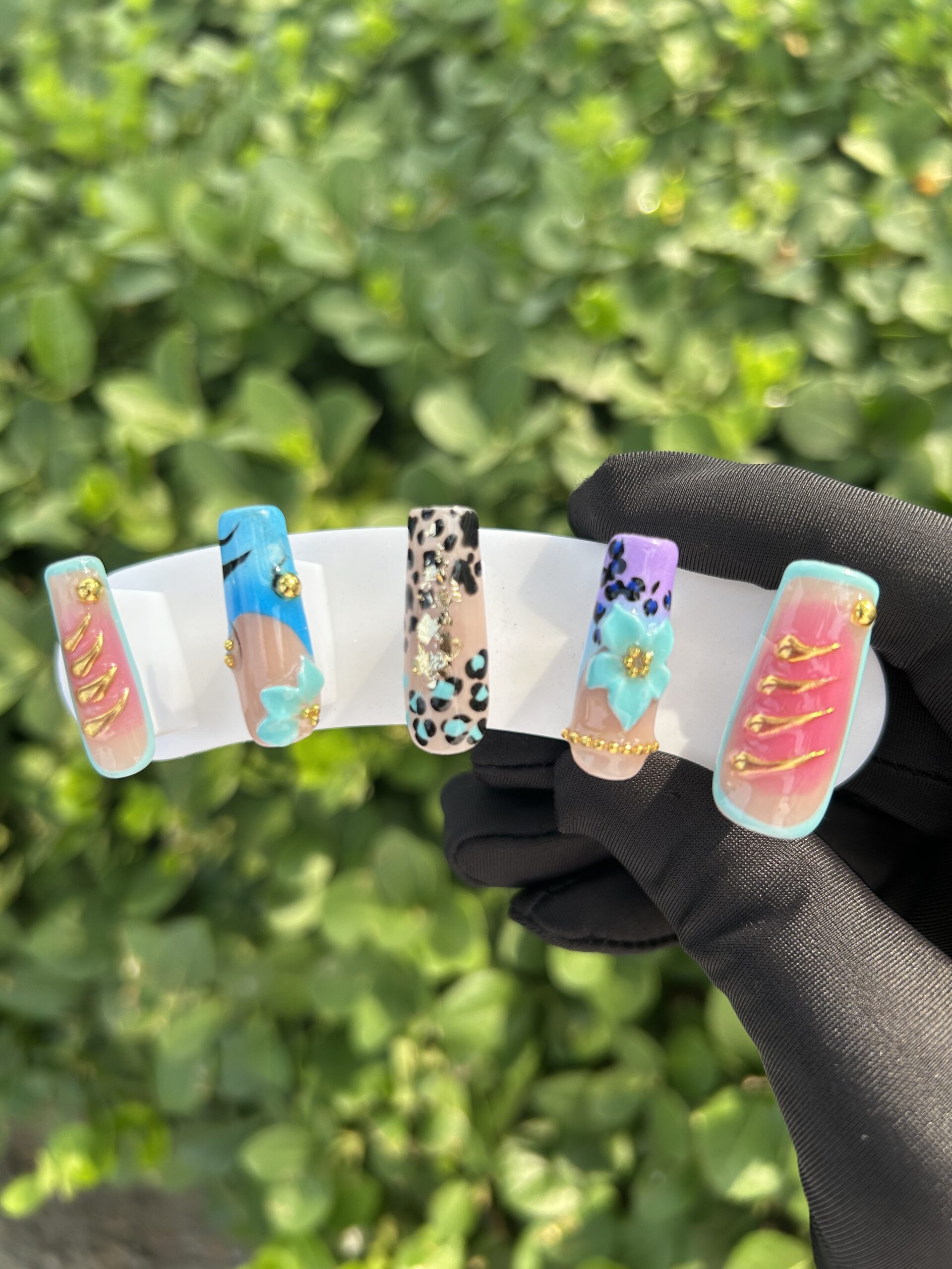27 Y2K Leopard Floral — image 1