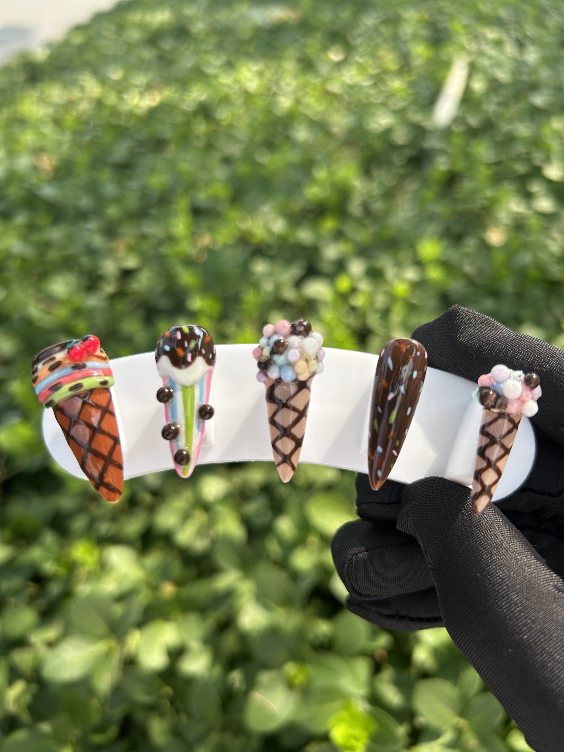 39 Chocolate Ice Cream Cone — image 1