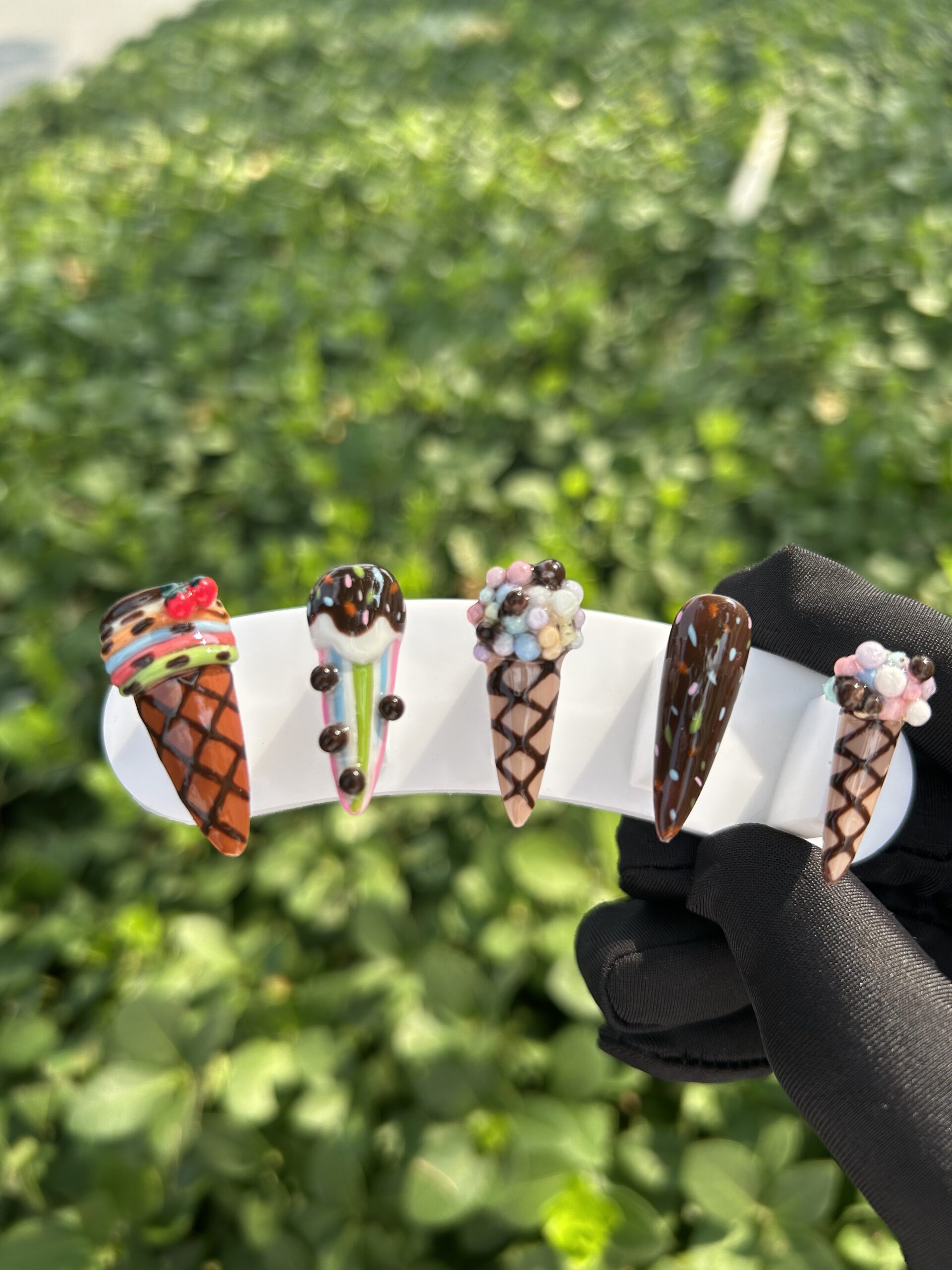 39 Chocolate Ice Cream Cone — image 4