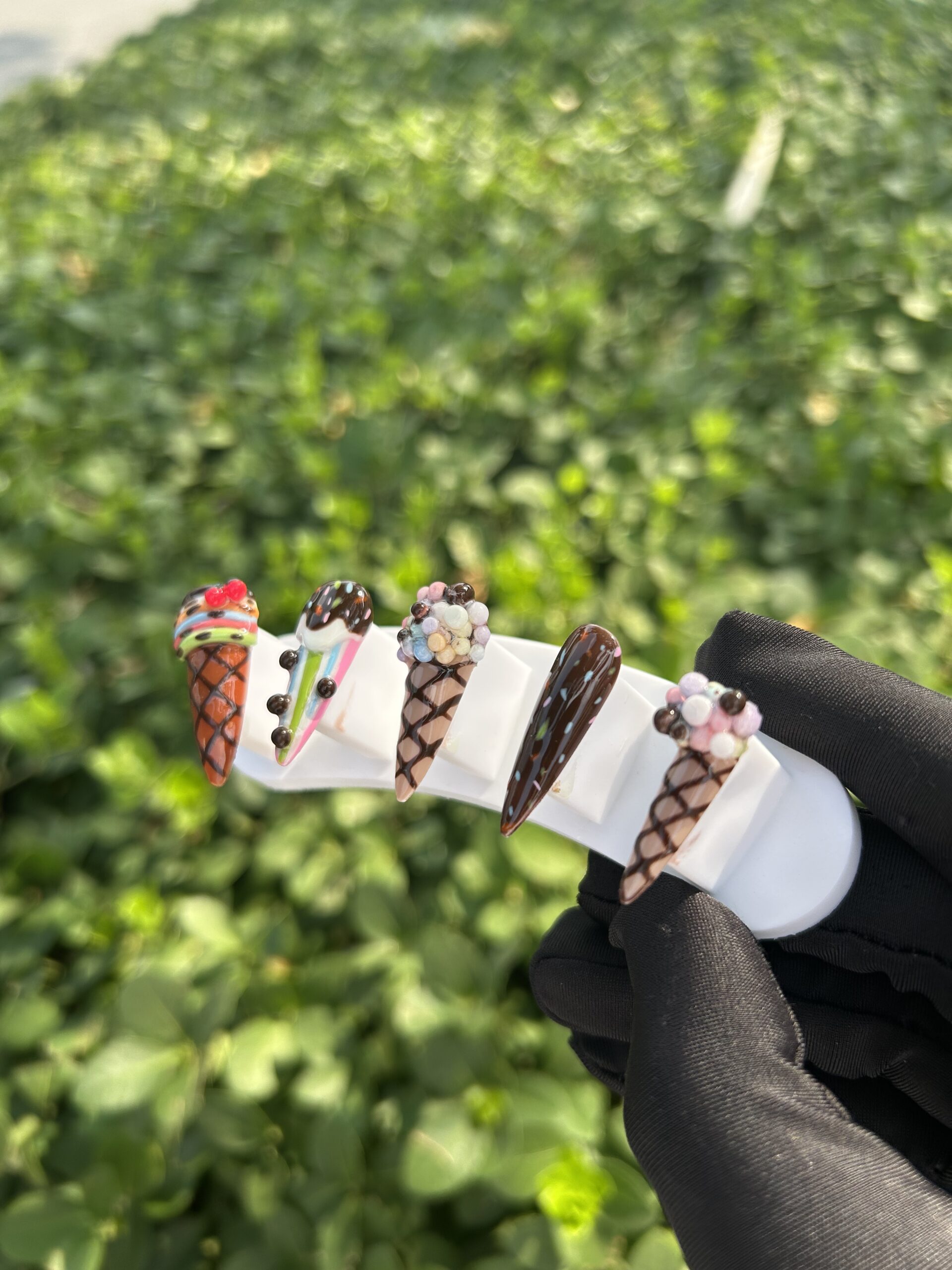 39 Chocolate Ice Cream Cone — image 2