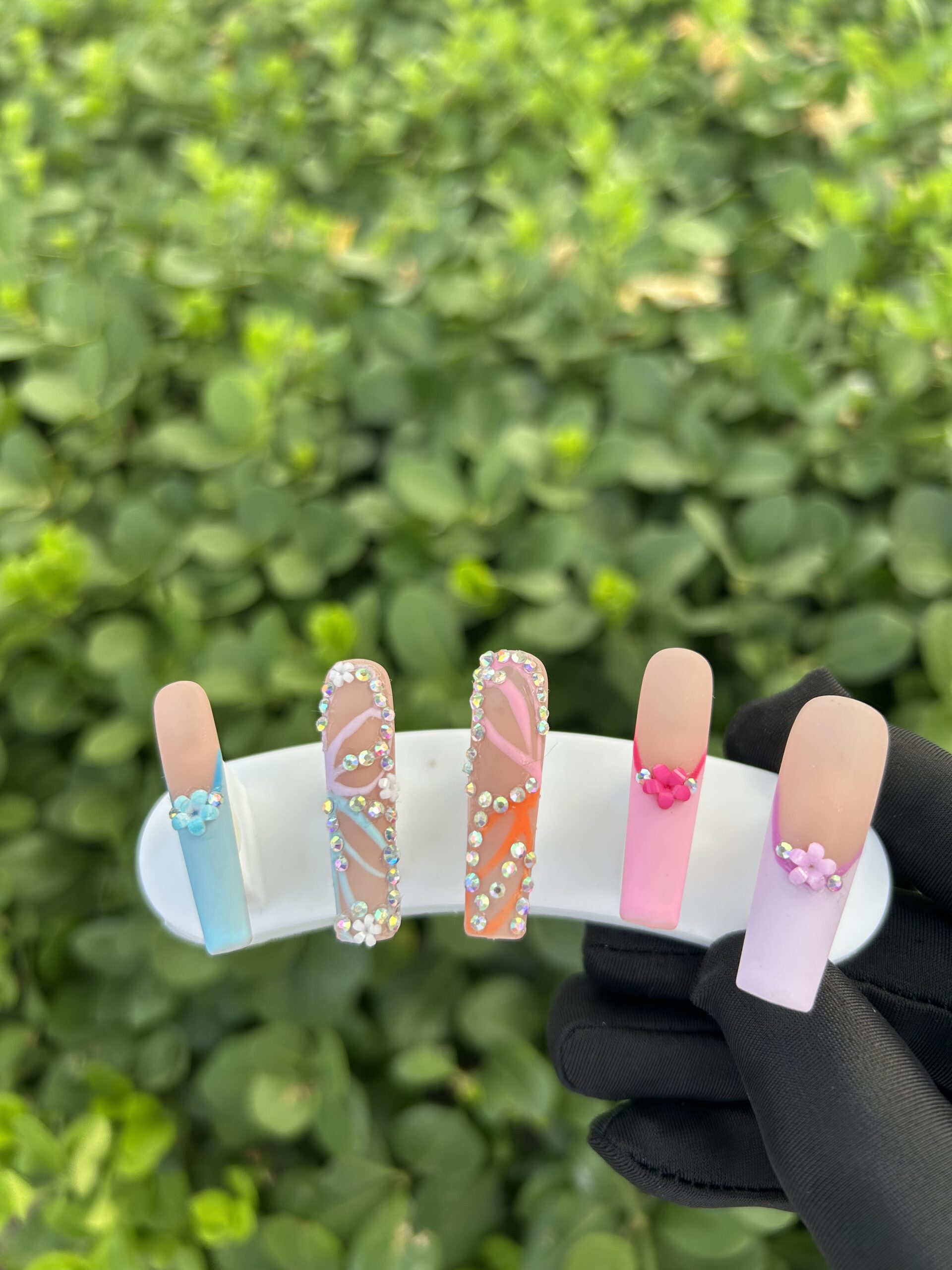 75 Macaron 3D Flower Rhinestone Press‑on Nails — image 2