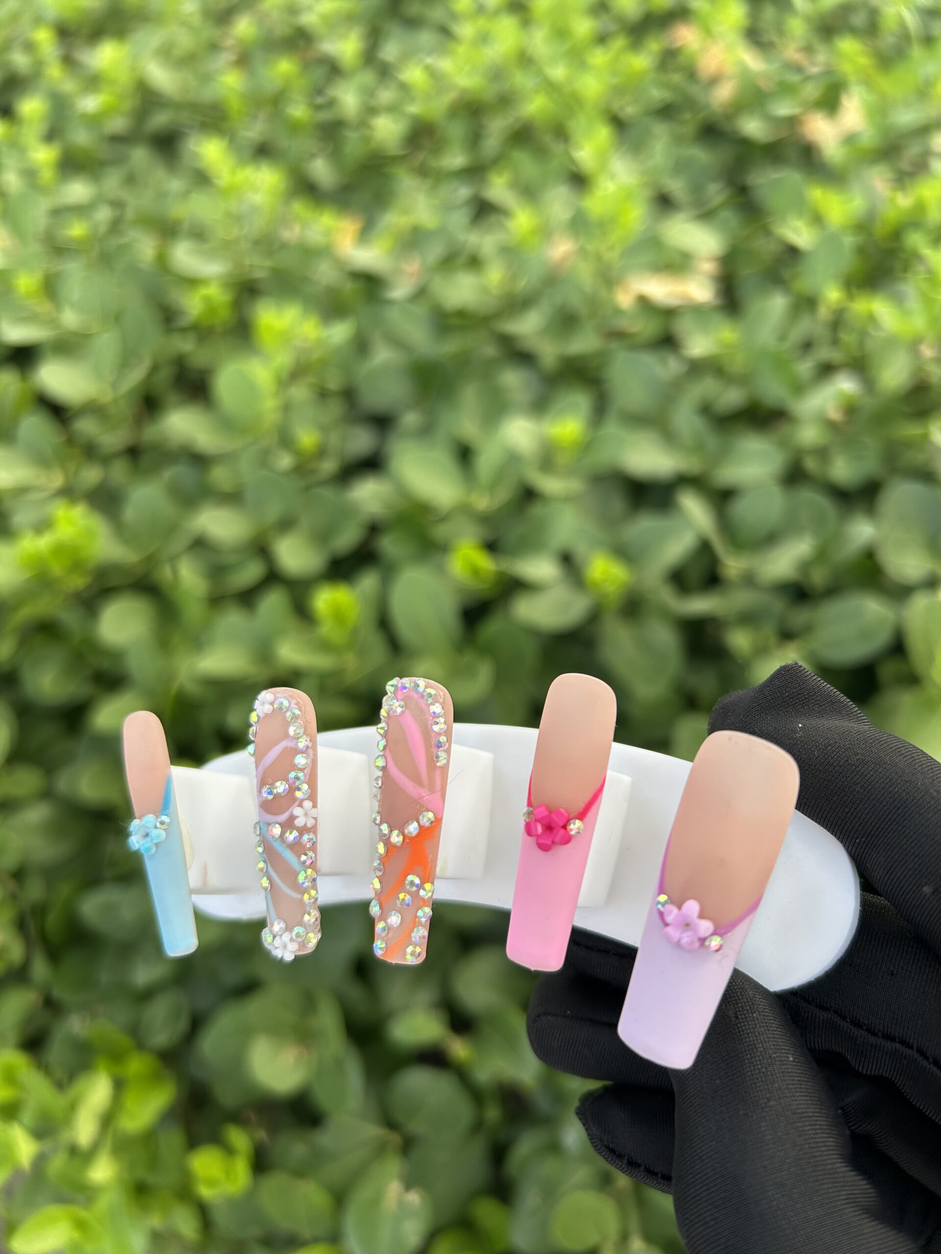 75 Macaron 3D Flower Rhinestone Press‑on Nails — image 4
