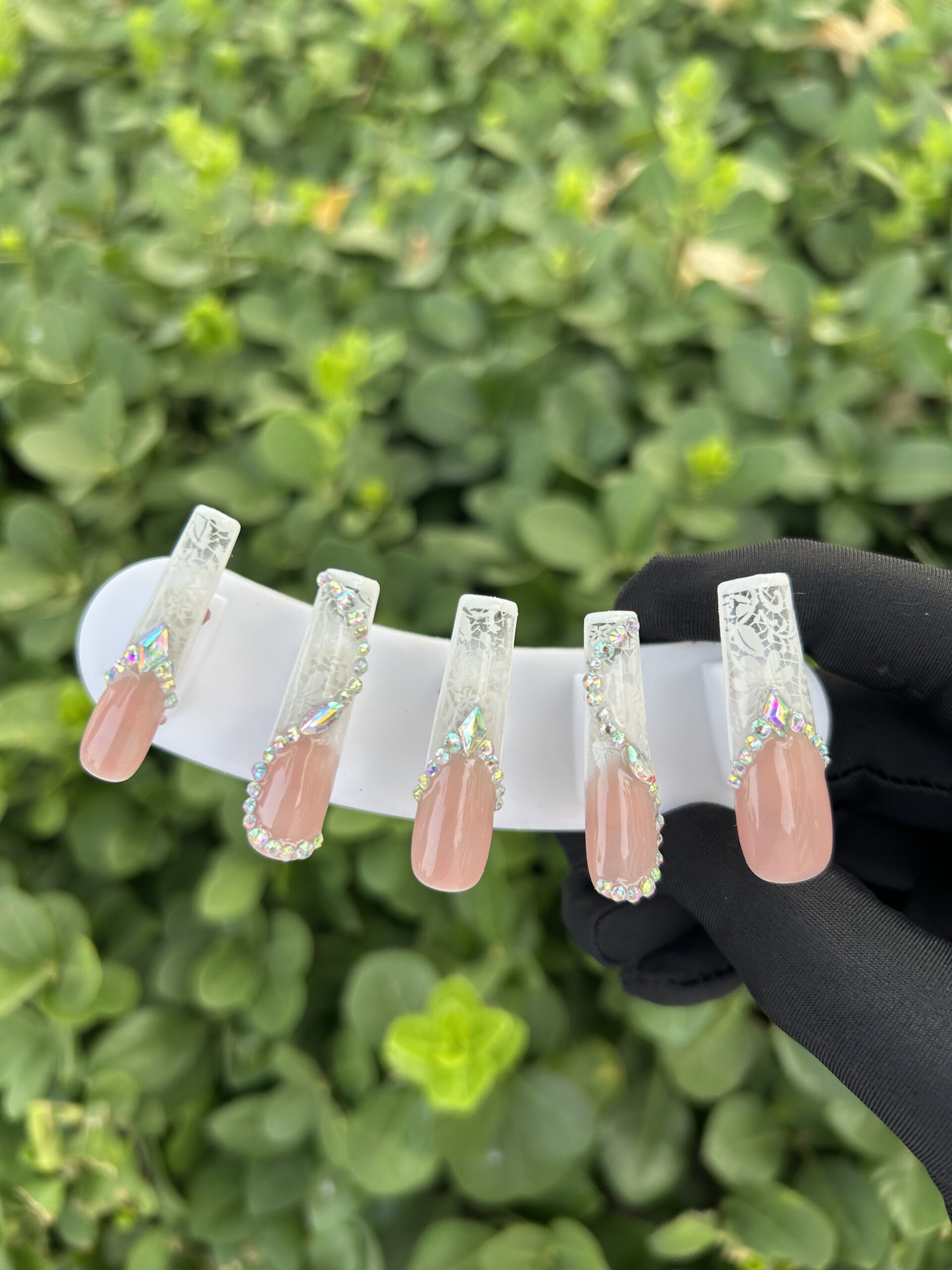 78 Lace Rhinestone French Press‑on Nails — image 1
