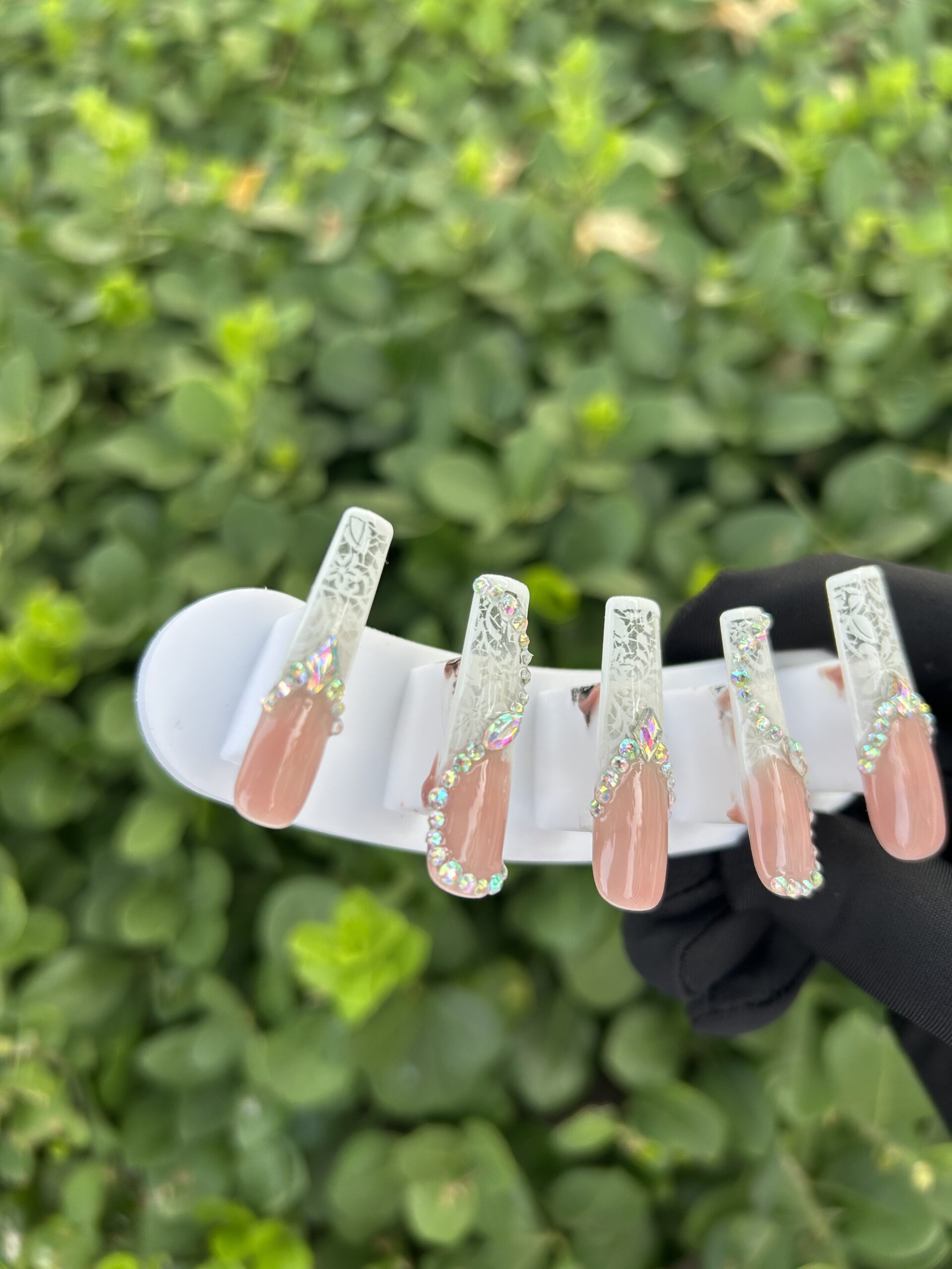 78 Lace Rhinestone French Press‑on Nails — image 3