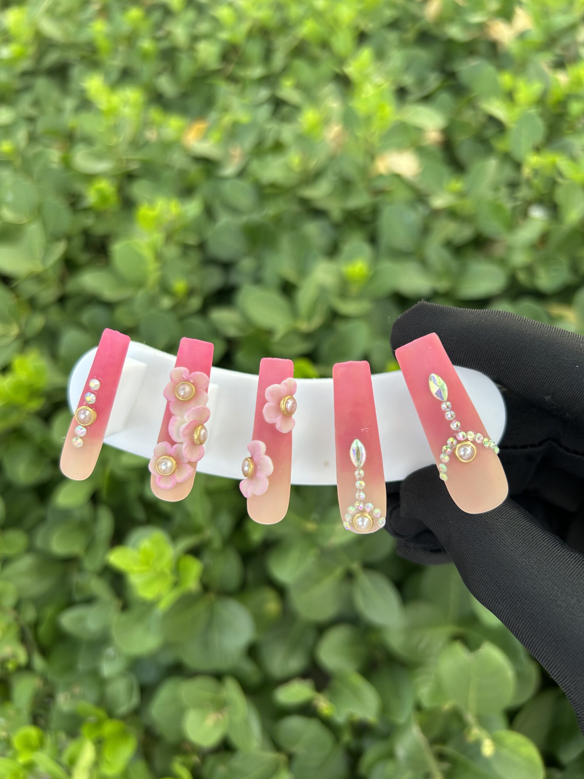 80 Peach Gradient Pearl 3D Flower Press‑on Nails — image 1