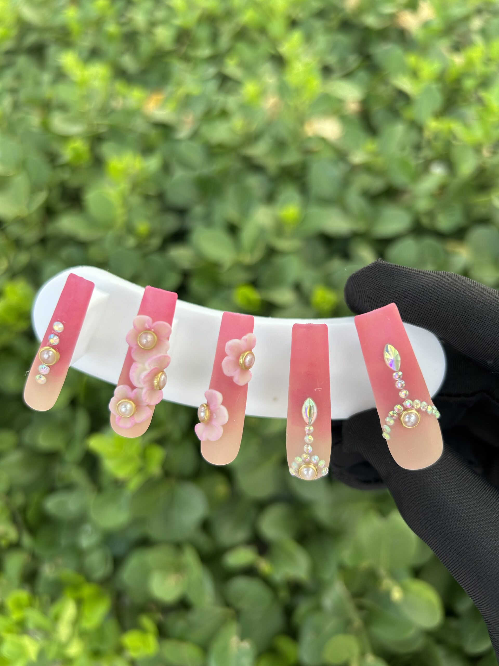 80 Peach Gradient Pearl 3D Flower Press‑on Nails — image 3