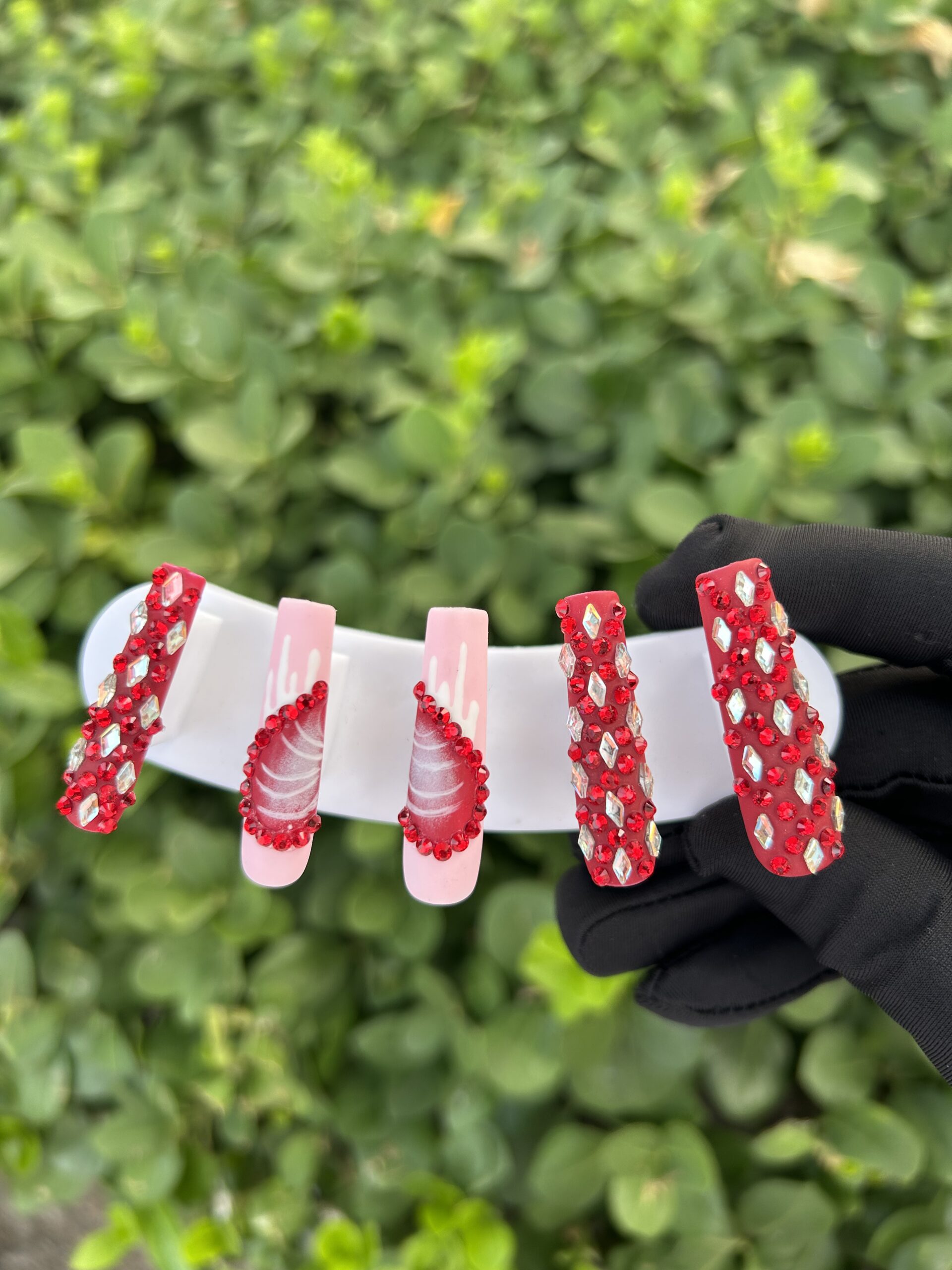 81 Full Red Rhinestone Flame Press‑on Nails — image 1