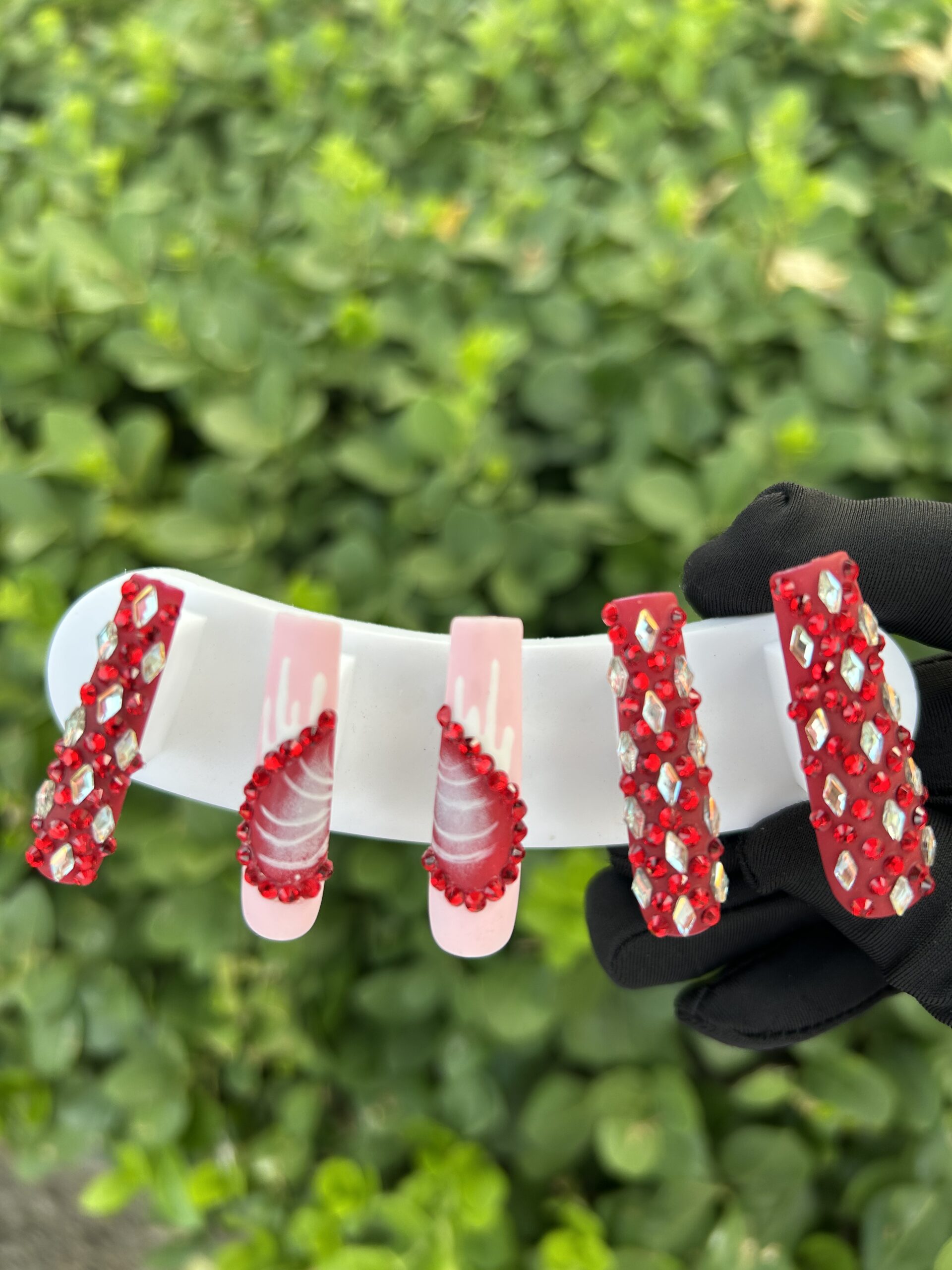 81 Full Red Rhinestone Flame Press‑on Nails — image 4