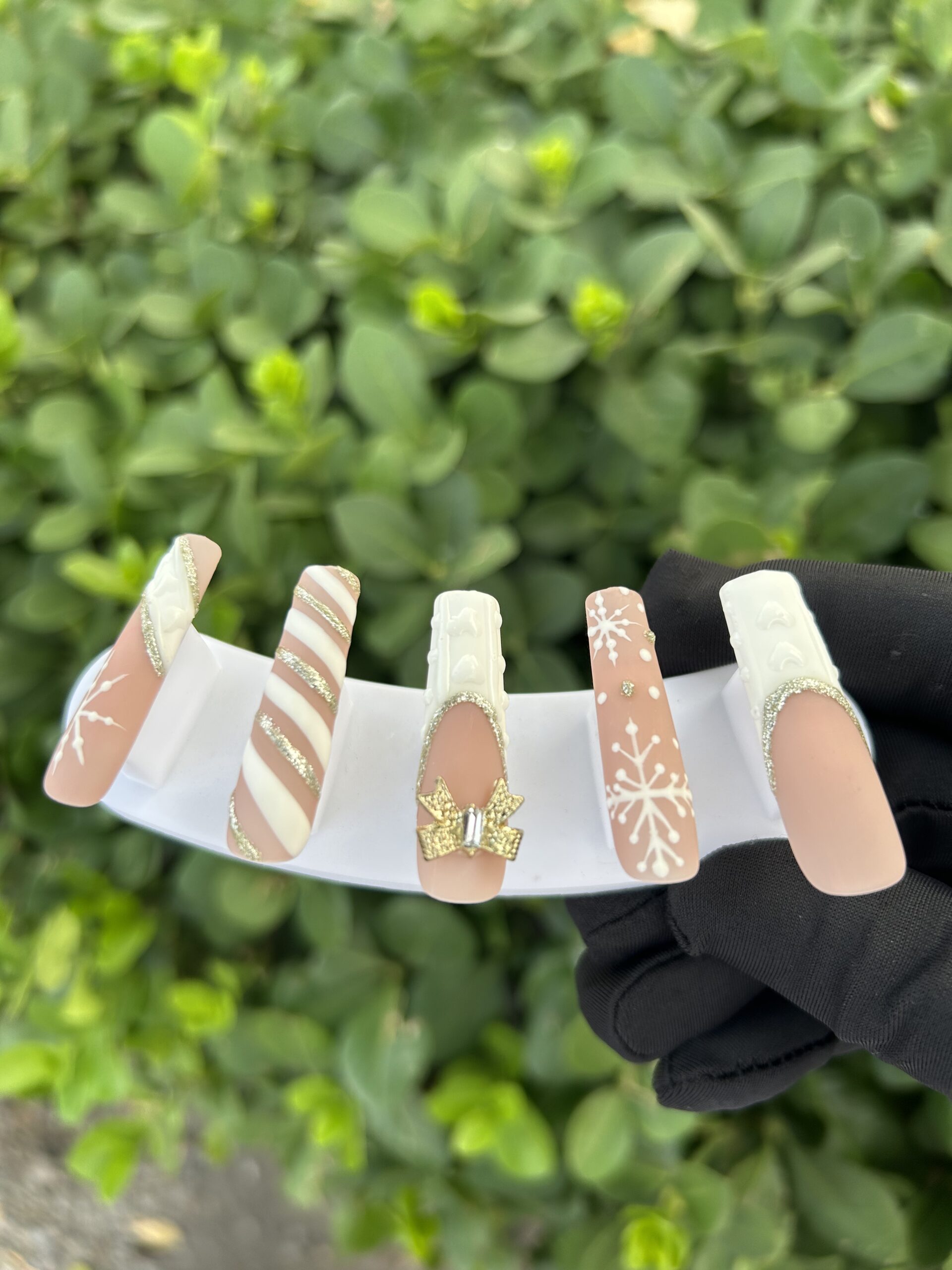 84 Cream White Christmas Snowflake Bow Press‑on Nails — image 3