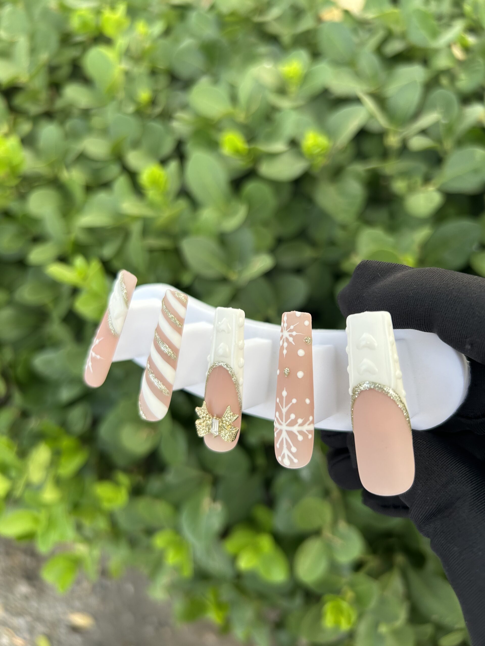 84 Cream White Christmas Snowflake Bow Press‑on Nails — image 4