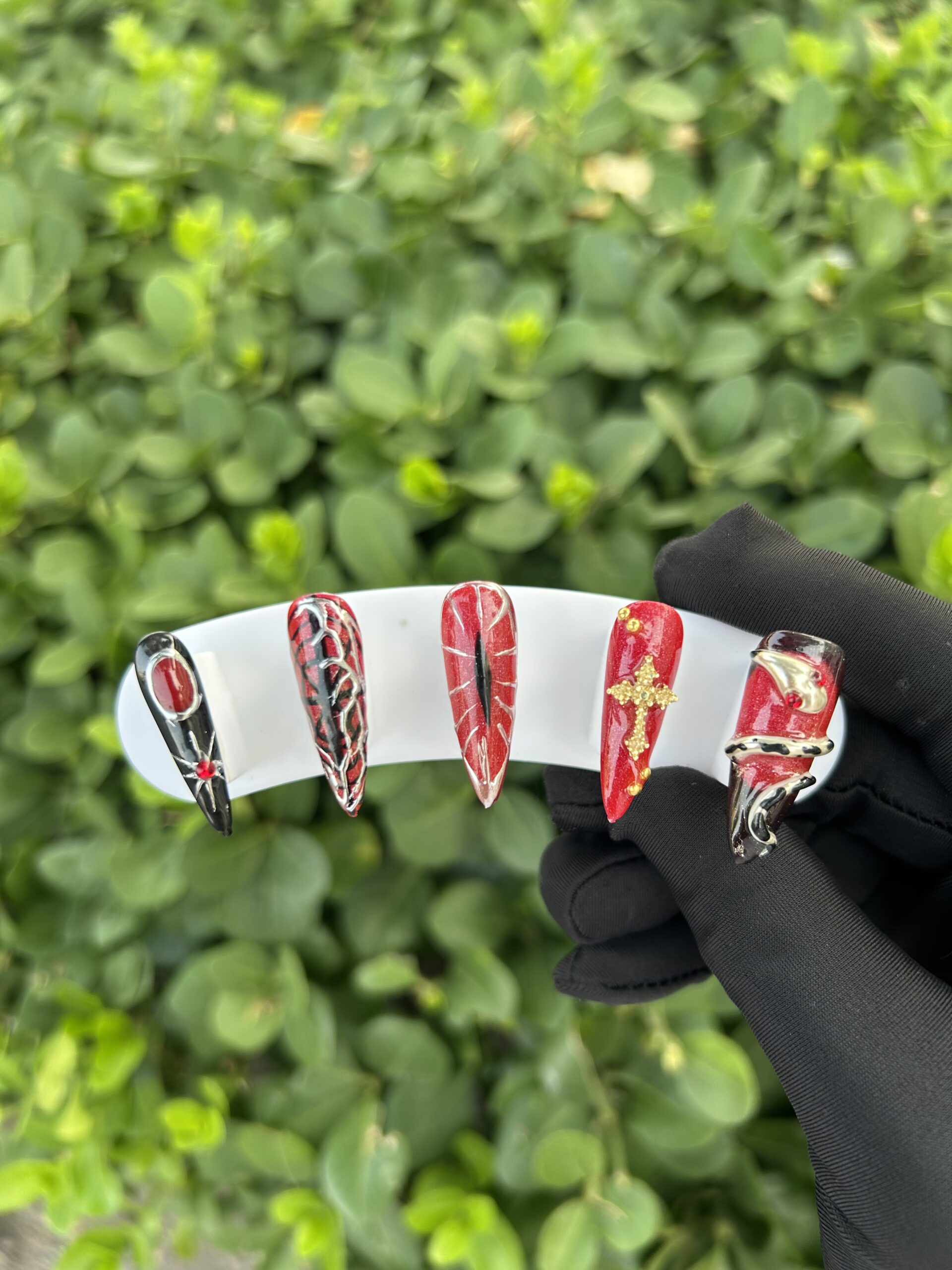 88 Dark Red Gothic Cross Stiletto Press‑on Nails — image 1