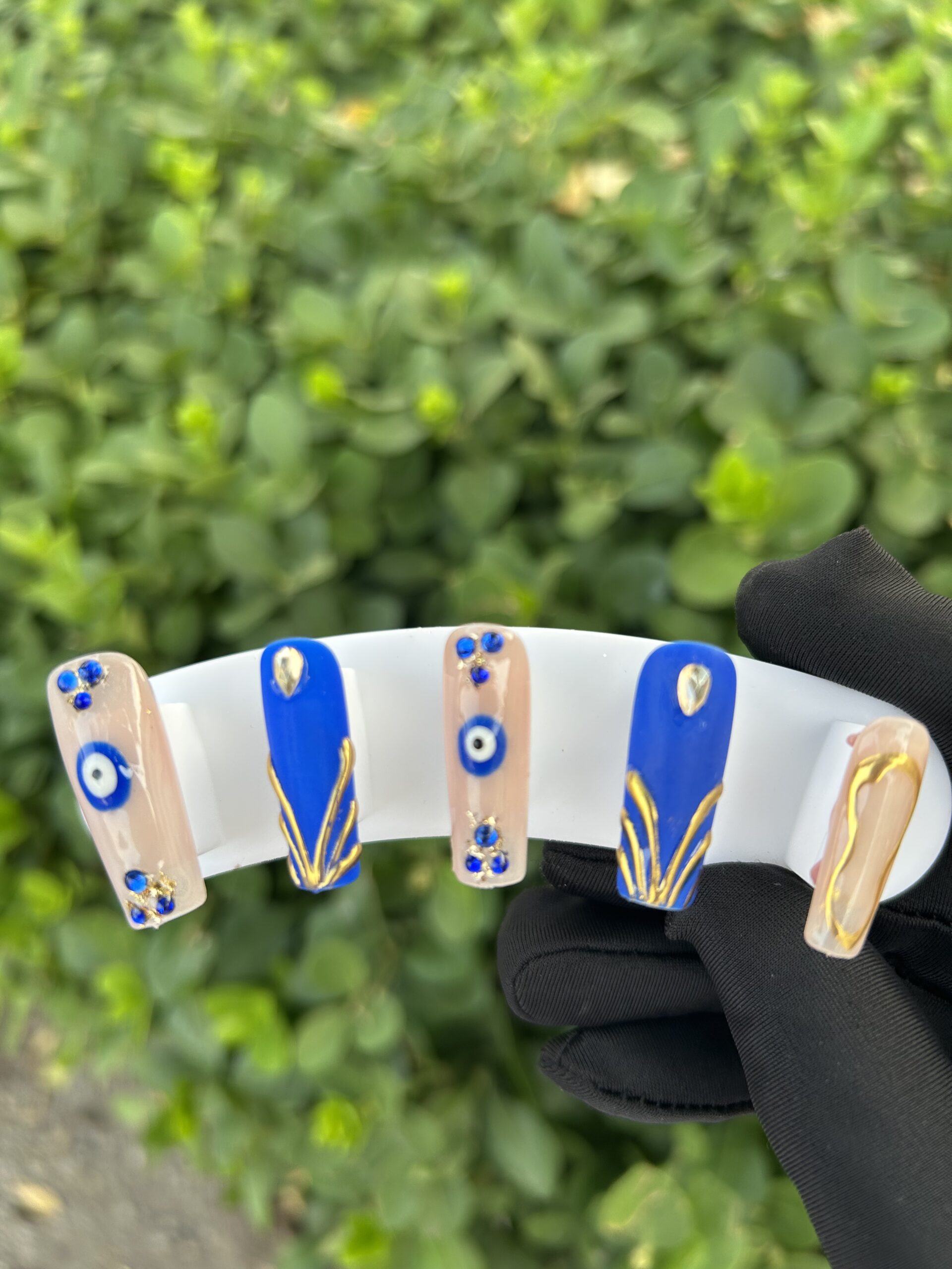89 Klein Blue Evil‑Eye Gold Liner Rhinestone Press‑on Nails — image 4