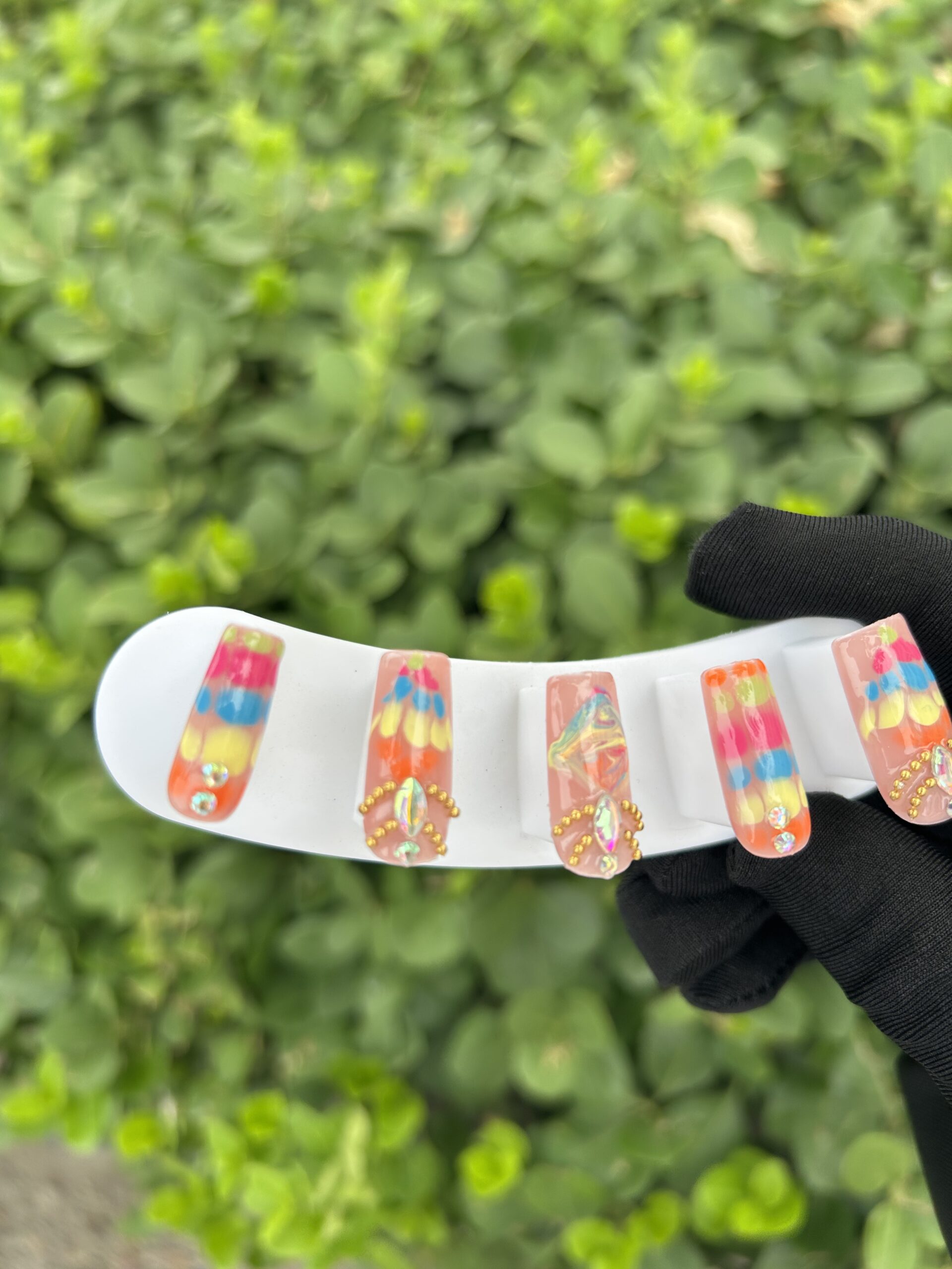 101 Macaron Rainbow Hand‑Painted Gold Chain AB Rhinestone Press‑on Nails — image 4